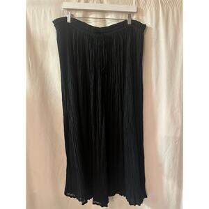 In Style Black Crinkle Cotton Maxi Skirt – One Size
